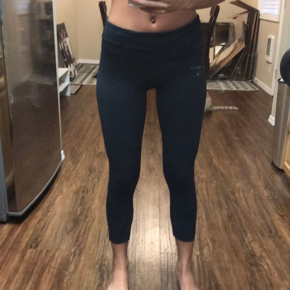 Lululemon leggings - Picture 2 of 5